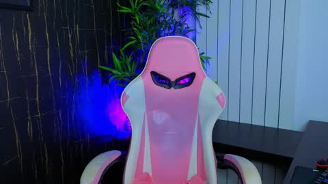 Alyse online show from 10/06/25, 07:00