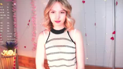 Snapshot of alysiaseibert chatting on 05/14/26, 05:09 Kate online show from 05/14/26, 05:09