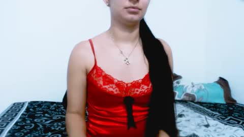 Snapshot of alyson0001 chatting on 02/15/25, 04:25 allyson online show from 02/15/25, 04:25