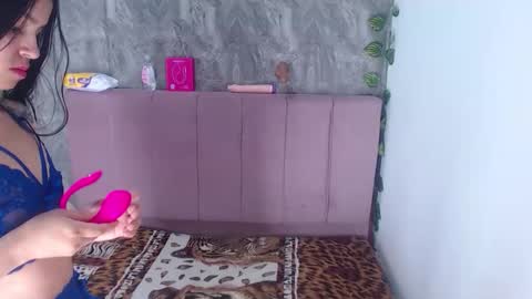 Snapshot of alysrousmar chatting on 05/28/26, 10:56 Alys Rous online show from 05/28/26, 10:56