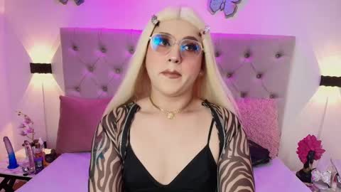alyssaa_hunter online show from 02/22/25, 05:13