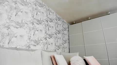 Snapshot of alyssamillan chatting on 01/11/25, 11:56 alysamillan online show from 01/11/25, 11:56