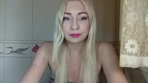 Snapshot of alyssaqessy chatting on 07/18/26, 02:49 Alyssaqessy online show from 07/18/26, 02:49