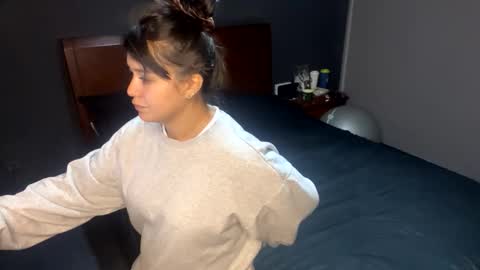 alyssia wolds online show from 09/15/25, 12:54