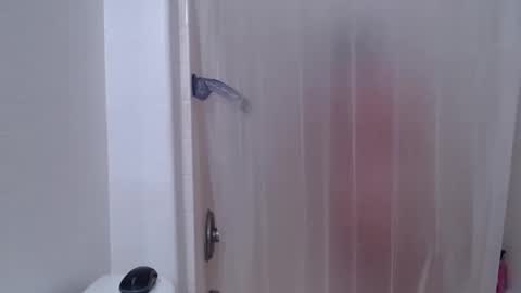 Snapshot of alyssiaamorexo chatting on 12/17/24, 04:43 Alyssiaamorexo online show from 12/17/24, 04:43