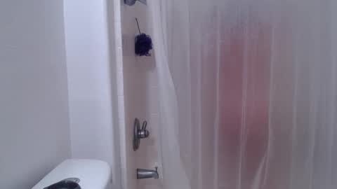 Snapshot of alyssiaamorexo chatting on 01/03/25, 08:01 Alyssiaamorexo online show from 01/03/25, 08:01