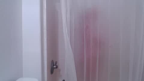 Snapshot of alyssiaamorexo chatting on 02/14/25, 04:37 Alyssiaamorexo online show from 02/14/25, 04:37