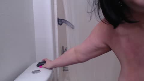 Snapshot of alyssiaamorexo chatting on 03/05/25, 01:28 Alyssiaamorexo online show from 03/05/25, 01:28