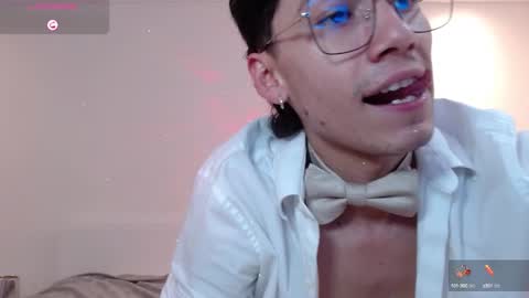 Snapshot of amad696 chatting on 12/29/24, 09:20 Amad Passer x guests   Independent model online show from 12/29/24, 09:20