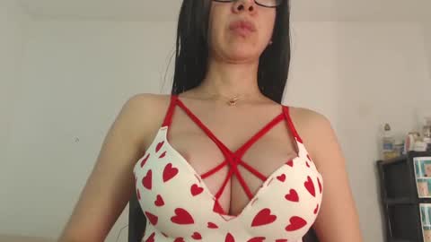 valentia online show from 01/09/25, 01:50