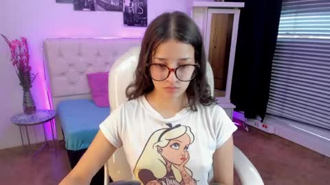 B I A N C A online show from 06/08/26, 08:42