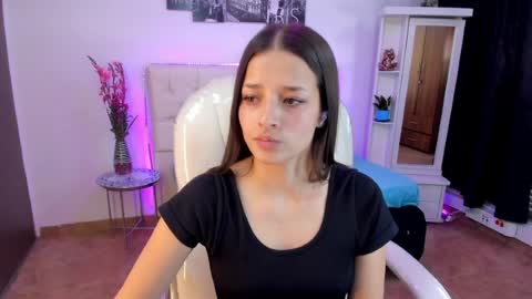 B I A N C A online show from 06/10/26, 08:41