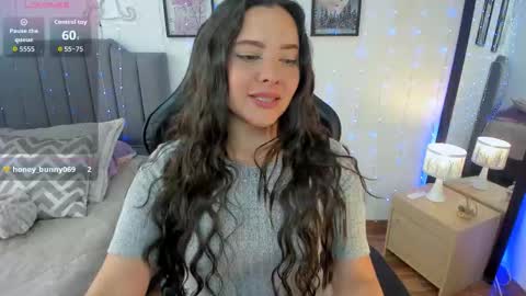 Hi Im AmaiaHelp me reach 100 likes online show from 01/09/26, 07:15