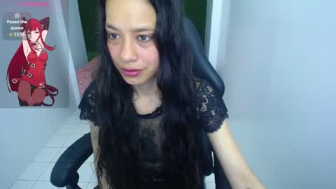 Snapshot of amaia_t chatting on 02/11/26, 12:43 Amaia online show from 02/11/26, 12:43