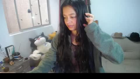 Snapshot of amaia_t chatting on 05/16/26, 01:21 Amaia online show from 05/16/26, 01:21