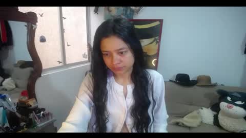 Snapshot of amaia_t chatting on 06/09/26, 01:01 Amaia online show from 06/09/26, 01:01