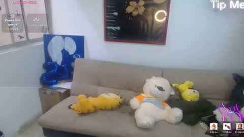 Snapshot of amaia_t chatting on 07/21/26, 01:02 Amaia online show from 07/21/26, 01:02