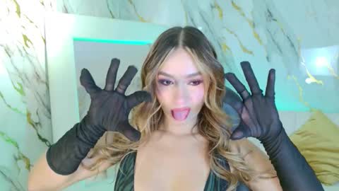 Snapshot of amaiahaywood chatting on 10/02/25, 04:08 Amaia Haywood online show from 10/02/25, 04:08