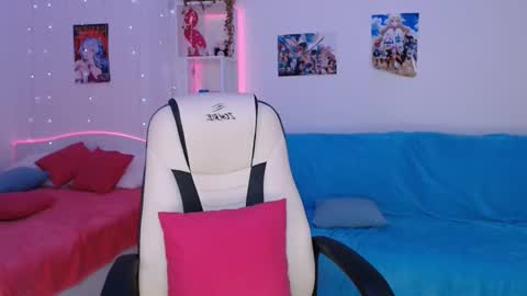 Snapshot of amala_lee chatting on 02/24/25, 03:12 Alice online show from 02/24/25, 03:12