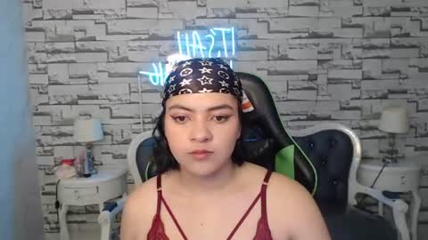 amalia_a online show from 07/11/26, 01:03