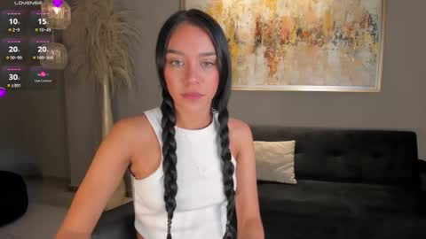 Amalia cruss online show from 12/20/25, 08:38