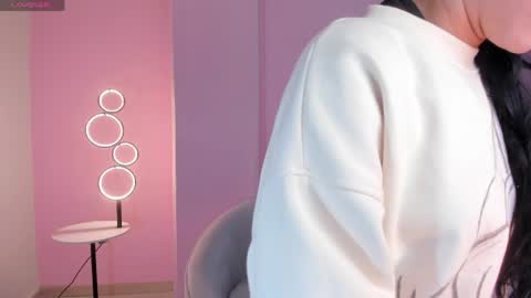 Amalia cruss online show from 06/08/26, 12:14