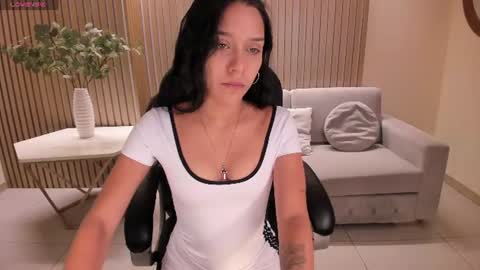 Amalia cruss online show from 06/20/26, 08:00
