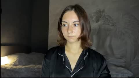 Snapshot of amalia_lambert13 chatting on 08/06/26, 07:05 amalia_lambert13 online show from 08/06/26, 07:05