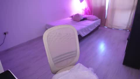 amalia_minkxx online show from 07/06/26, 03:36