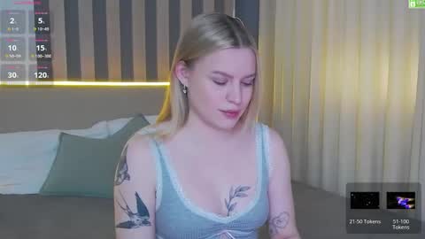 Amalia online show from 04/30/26, 01:17
