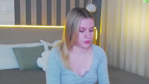 Amalia online show from 05/31/26, 01:07