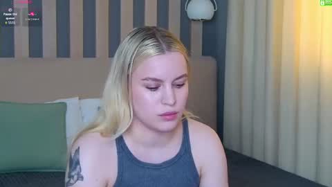 Amalia online show from 07/15/26, 01:49