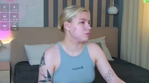 Amalia online show from 07/19/26, 01:04