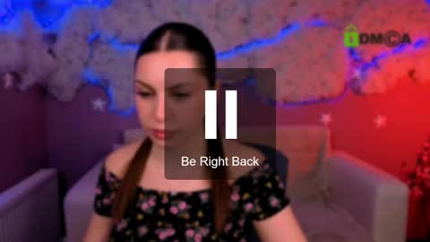 Snapshot of amalialowell chatting on 03/18/26, 10:18 Amalia online show from 03/18/26, 10:18