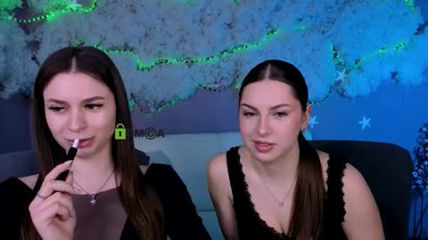 Snapshot of amalialowell chatting on 03/26/26, 10:21 Amalia online show from 03/26/26, 10:21