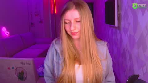 Amalia online show from 12/18/24, 01:23