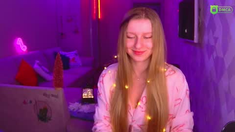 Amalia online show from 12/24/24, 02:54