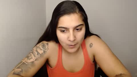 The queen of the biceps  online show from 01/18/25, 04:21
