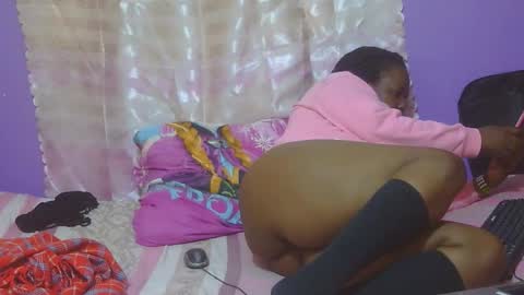 amanda_01_ online show from 09/12/25, 12:11