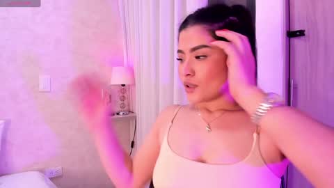 Luisa online show from 12/23/24, 02:35