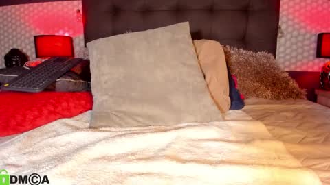 Snapshot of amanda_6ix9ine chatting on 10/11/25, 08:40 diana        Private is Open online show from 10/11/25, 08:40