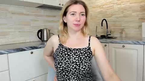 Amanda   insta amanda    grey online show from 01/17/26, 02:55