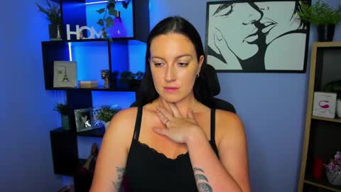 Amanda online show from 05/18/26, 01:17
