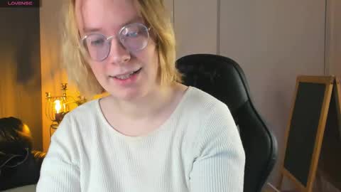 Hi im Amanda online show from 10/30/25, 09:55