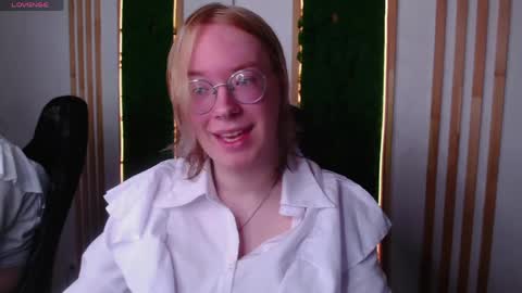 Hi im Amanda online show from 06/06/26, 01:16