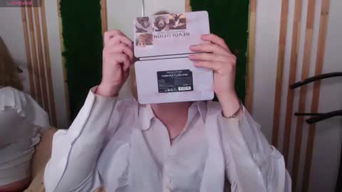Hi im Amanda online show from 07/09/26, 12:09