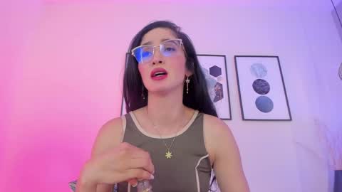 amanda online show from 03/09/25, 01:04