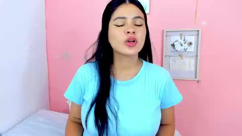 Thalia online show from 10/24/25, 04:20