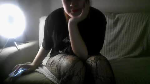 Snapshot of amanda_mia chatting on 06/03/26, 10:37 amanda_mia online show from 06/03/26, 10:37