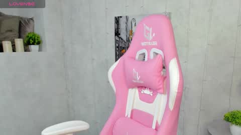 Amanda online show from 09/30/25, 08:41